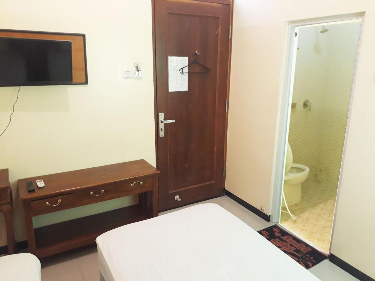 Hotel Pelangi Indah Semarang Zewnętrze zdjęcie