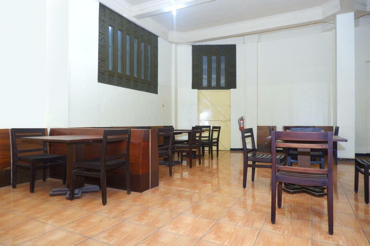 Hotel Pelangi Indah Semarang Zewnętrze zdjęcie